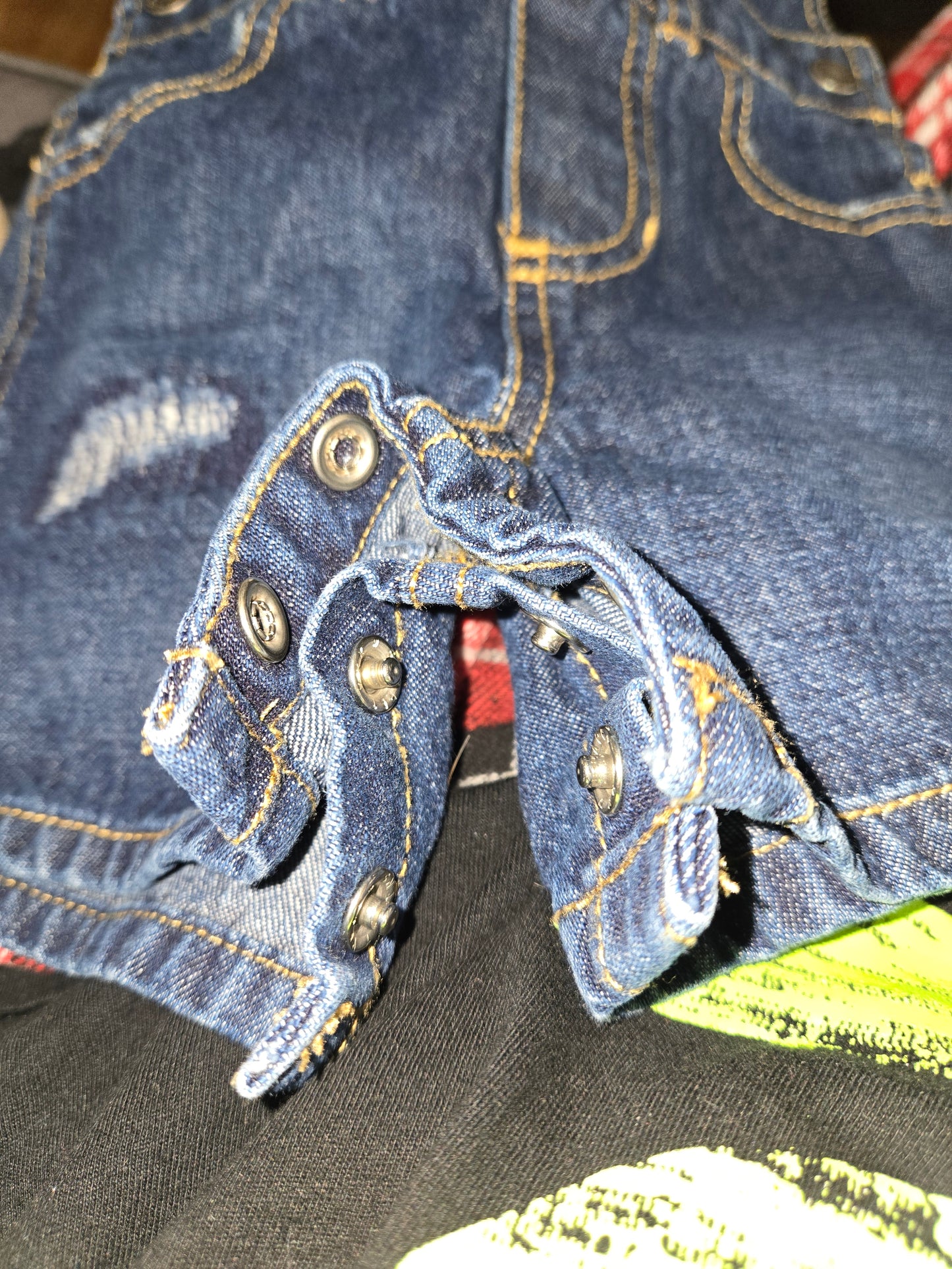 Carter's bluejean overall shorts