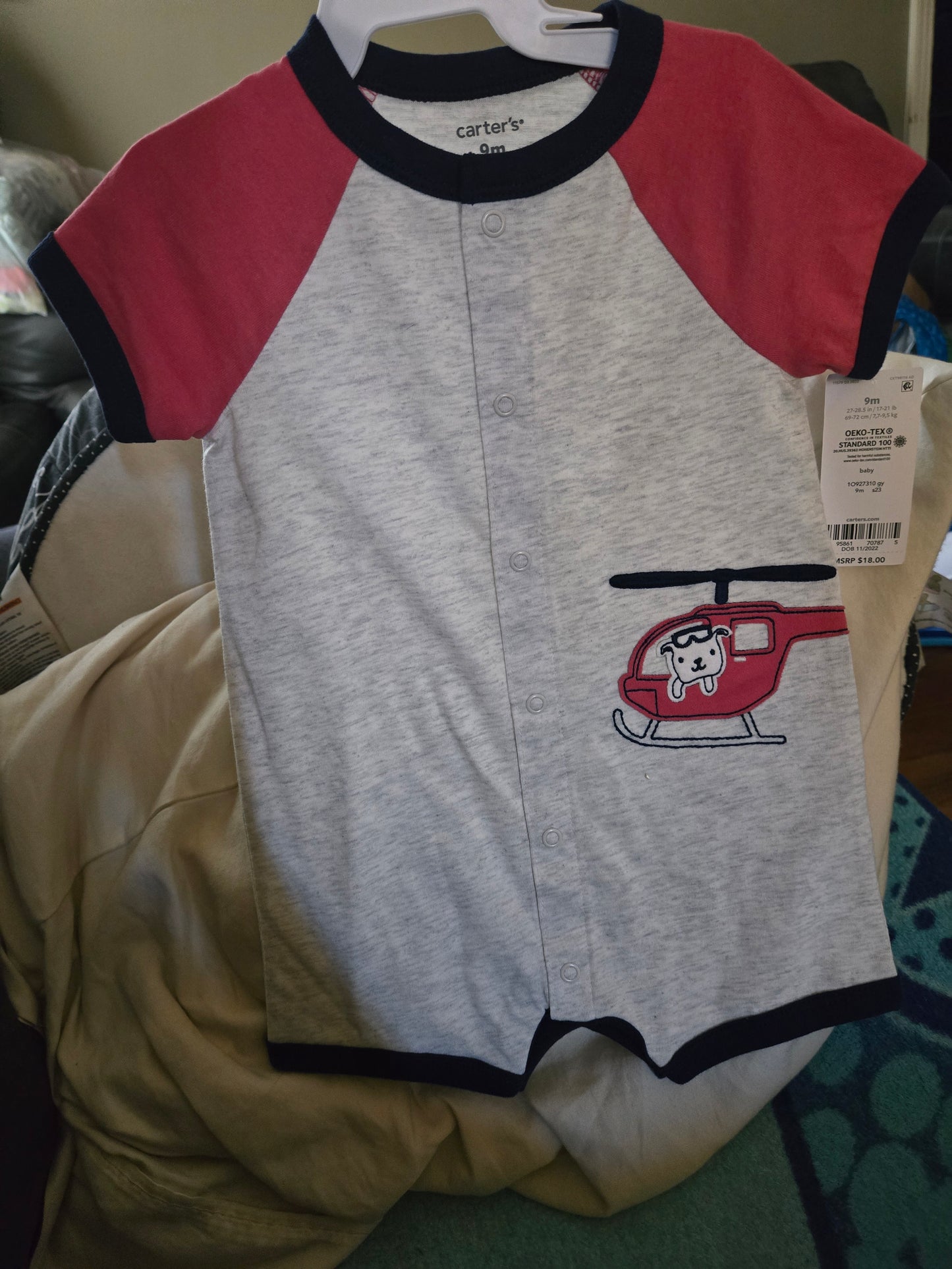 Carter's 9months short outfit